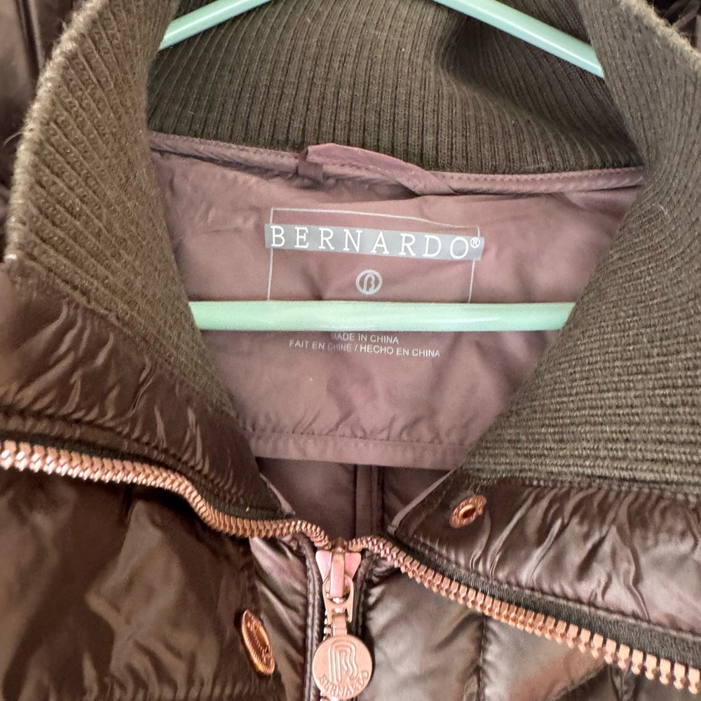 Bernardo Packable Primaloft Jacket. 3x Like New. … - image 4